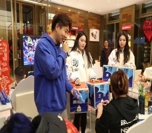 米兰官方祝,贺鲁伊,科斯塔,完整即时足球比分,足球赛事平台,足球比赛比分,足球赛事数据,足球赛事信息